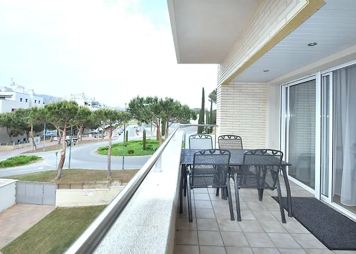 Santa Clotilde Apartment *